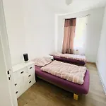 Nice City Apartment Апартаменты *