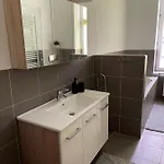 Nice City Apartment Апартаменты *