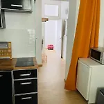 Nice City Apartment *