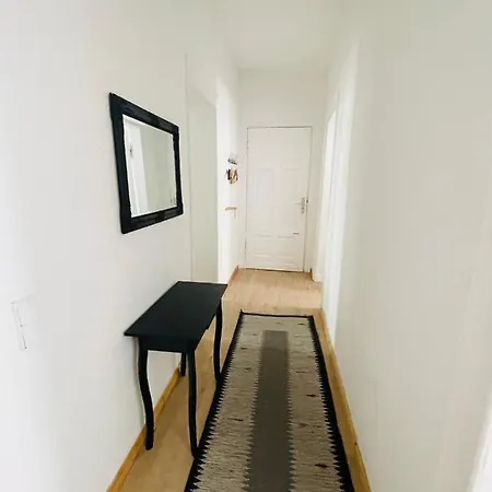 Nice City Apartment Apartment