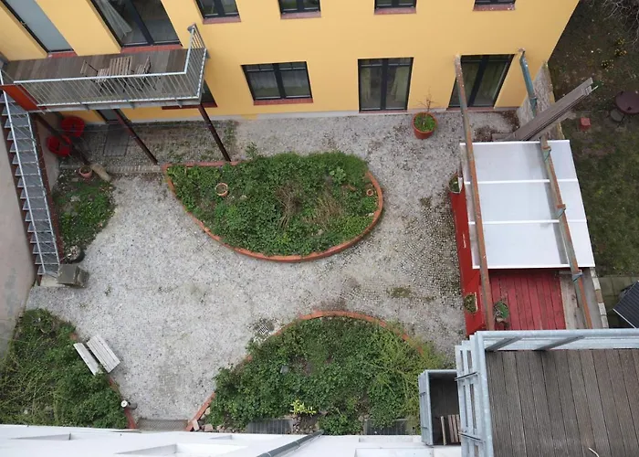 Nice City Apartment شقة برلين