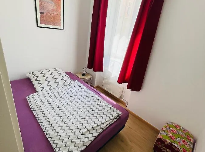 شقة Nice City Apartment *