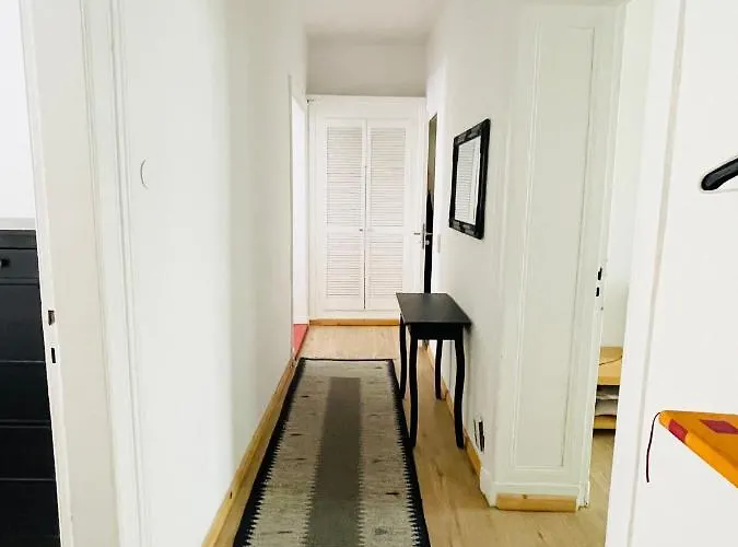 Nice City Apartment برلين