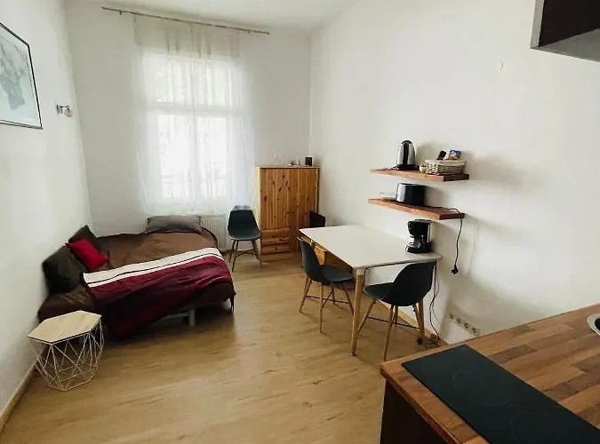 Nice City Apartment شقة *