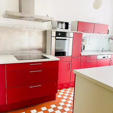 Nice City Apartment アパート ベルリン