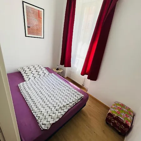 アパート Nice City Apartment *